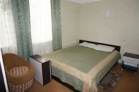 Городок - 13