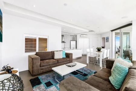 Crystal Bay On The Broadwater - 436