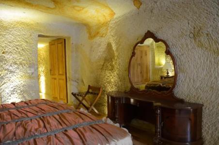Golden Cave Suites - 87