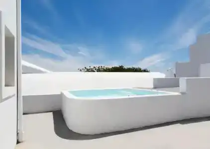 Ayoba Santorini - 8