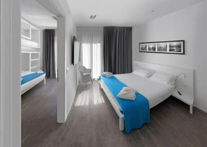 Europa Monetti - 124