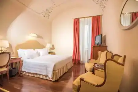 Golden Tower & Spa - 3