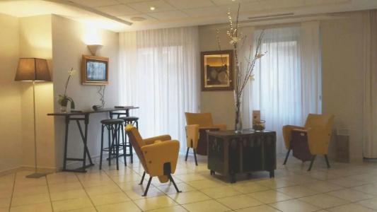 Colonne - Alihotels - 25