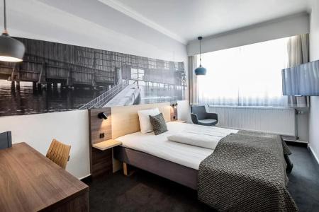 Best Western Plus Airport - 67