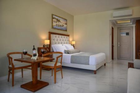 Vantaris Palace - 6