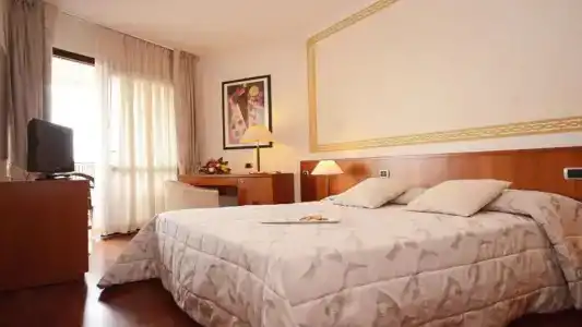Savoy Beach & Thermal Spa - 4