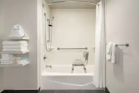 Hampton Inn New Orleans/St.Charles Ave - 66