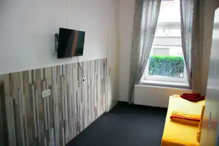 Botschaft - 42