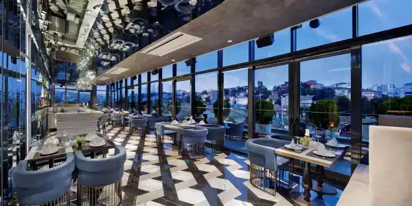DoubleTree by Hilton Istanbul - Piyalepasa - 2