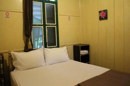 Samsen Sam Place - 28