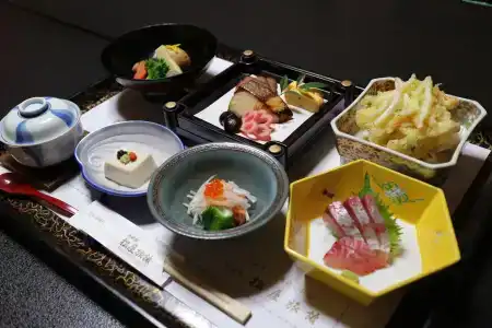 Jizokan Matsuya Ryokan - 10