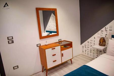 Elite Pyramids Boutique - 145