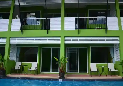 Khaolak C-nior Bungalows - 10
