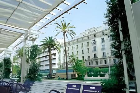 Hôtel Le Royal Promenade des Anglais - 22