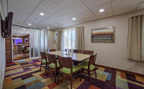 Fairfield Inn Hershey - 11