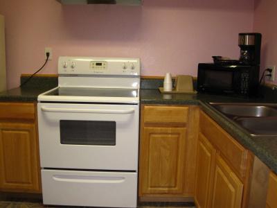 Pinn Road Inn and Suites Lackland AFB and Seaworld - 7
