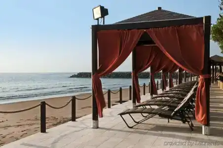 Hilton Fujairah - 2