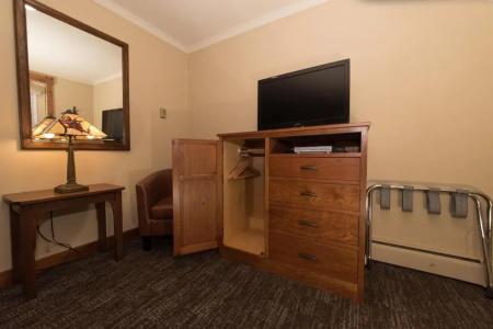 The Maxwell Inn - 13