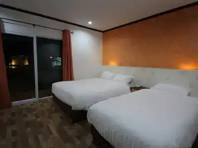 Uthong Garden Resort - 8