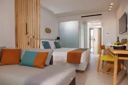 Anissa Beach - 6