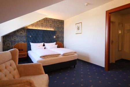 Bayerischer Hof Dresden - 47