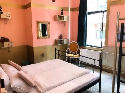 Hostel - 6