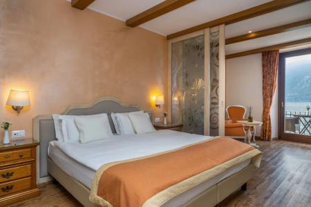 Lake Front Brenzone - 352