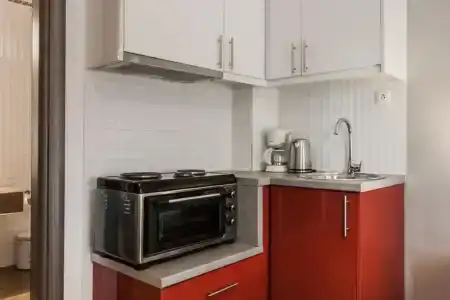 Nicholas Point and Rooms - 186