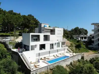 Belvedere - 7