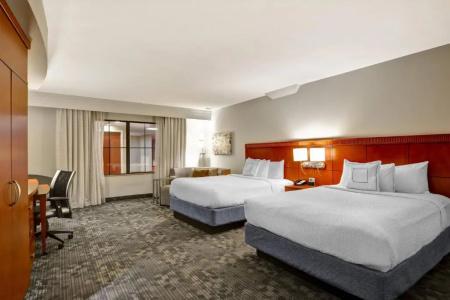 Courtyard by Marriott at Old Town - 52