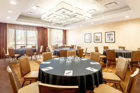 Hyatt - 15