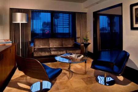 Sixty Beverly Hills - 6