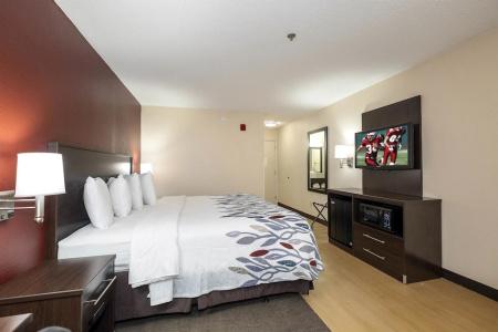 Red Roof Inn Plus+ – Southpoint - 9