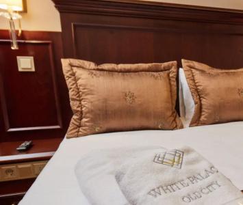 White Palace Old City Boutique - 116