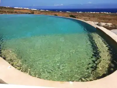 Elysian Santorini - 18