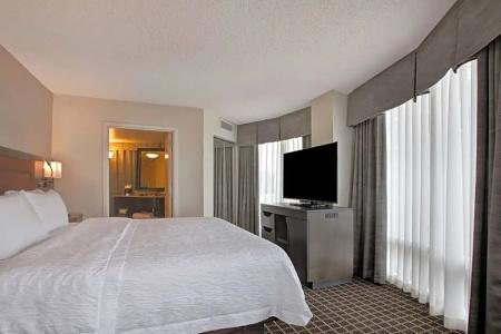 Hampton Inn & Suites-Downtown-Riverplace - 109
