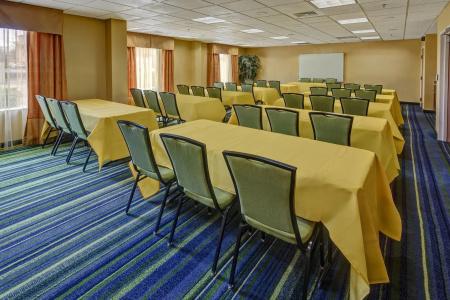 Fairfield Inn & Suites by Marriott - 10