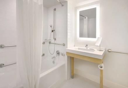 Deltas by Marriott Oceanfront - 52