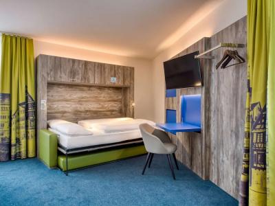 ibis Styles Tuebingen - 74