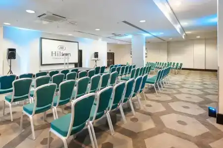 Hilton London Olympia - 17