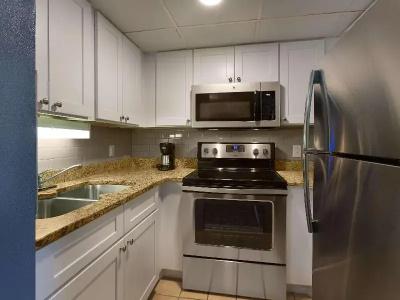 Dayton House - 107