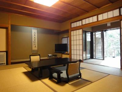 Yoshidaya Sannokaku - 109