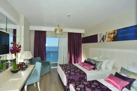 Azura Deluxe Resort & Spa - Ultra All Inclusive - 4