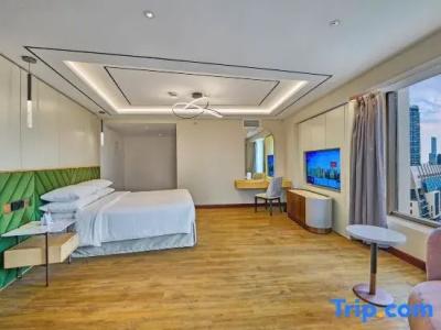 Ramada and Suites by Wyndham Dubai JBR - 100