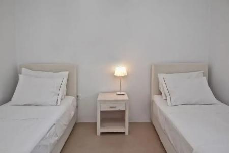 White Tinos Luxury Suites - 83