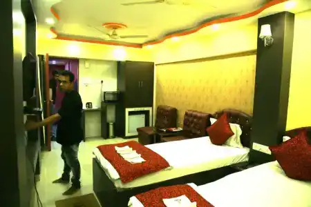 Babul - 82
