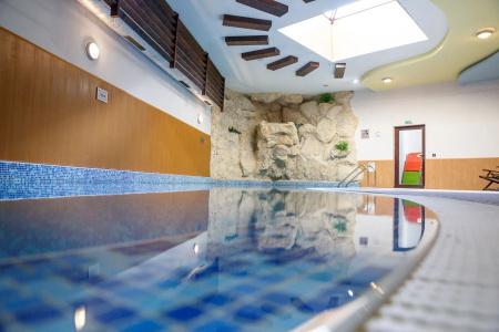 Sunrise Park Complex - Free Wellness Center - 11