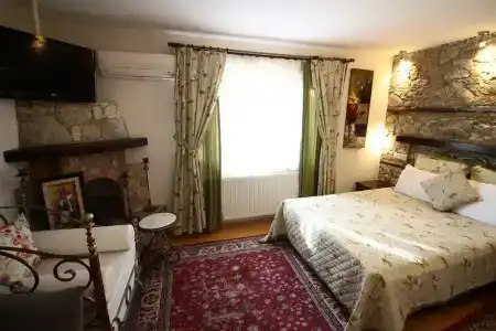 Fulya Pension - 17