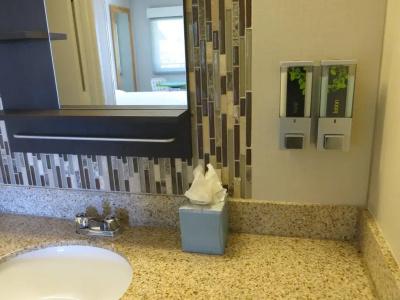 Inn at Temescal - 7