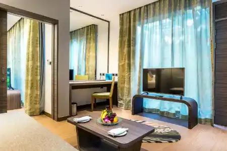 Novotel Phuket Karon Beach Resort And Spa - Sha Extra Plus - 11